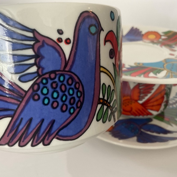 VILLEROY & BOCH ACAPULCO 2 LARGE SIZE MUGS 2 LARGE SIZE SAUCERS - Picture 4 of 6